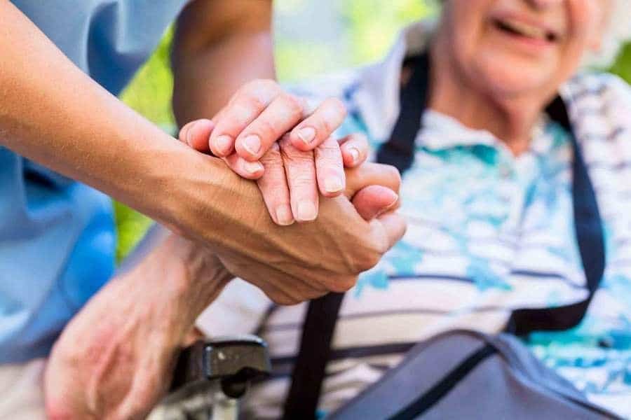 بهترین شرکت پرستار سالمند در شمال تهران