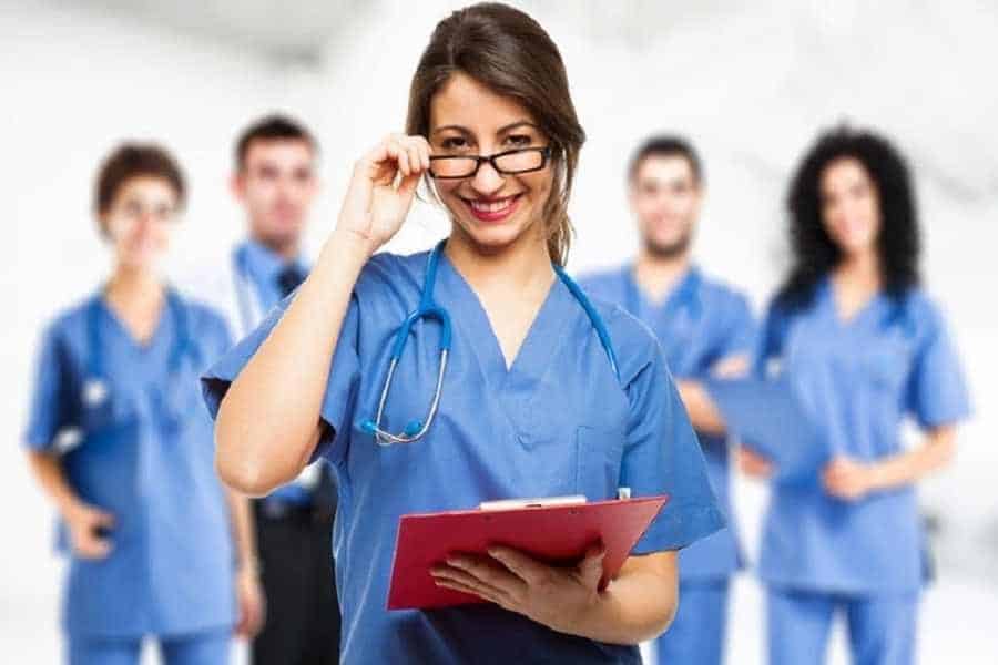 بهترین شرکت پرستار سالمند در شمال تهران