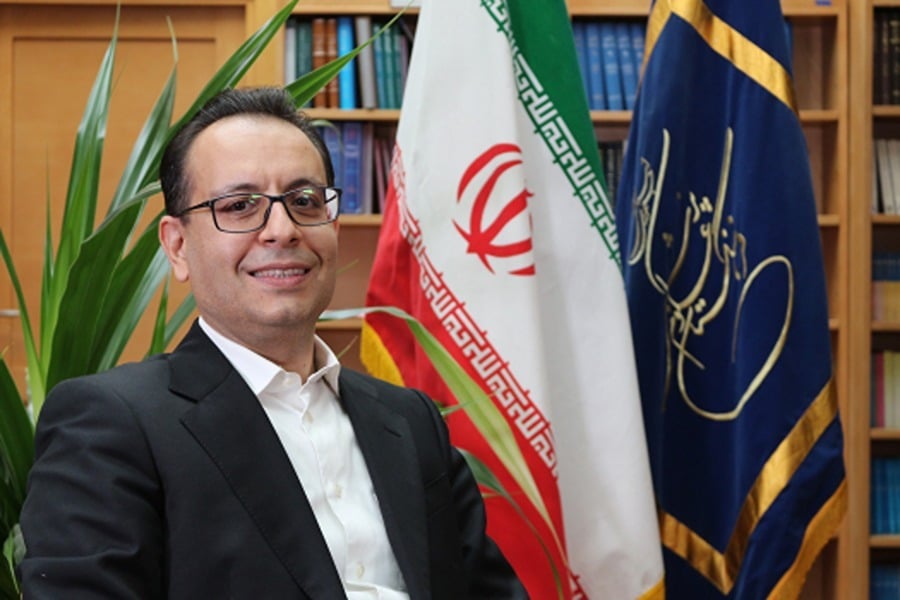 دکتر علیرضا عارف زاده
