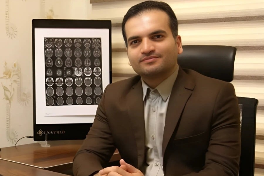 Untitled design (9) دکتر قمی فر بهترین دکتر آلزایمر تهران