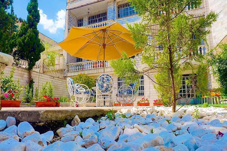 خانه سالمندان آسمان