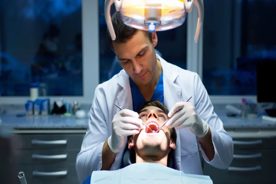 کلینیک دندانپزشکی شبانه روزی سعادت آباد